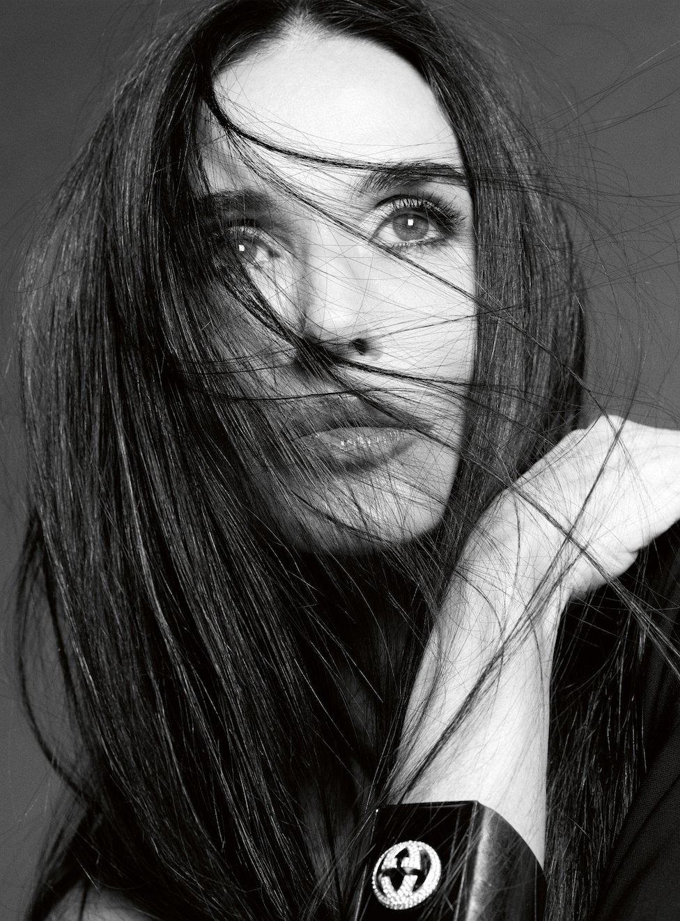 V160: DEMI MOORE