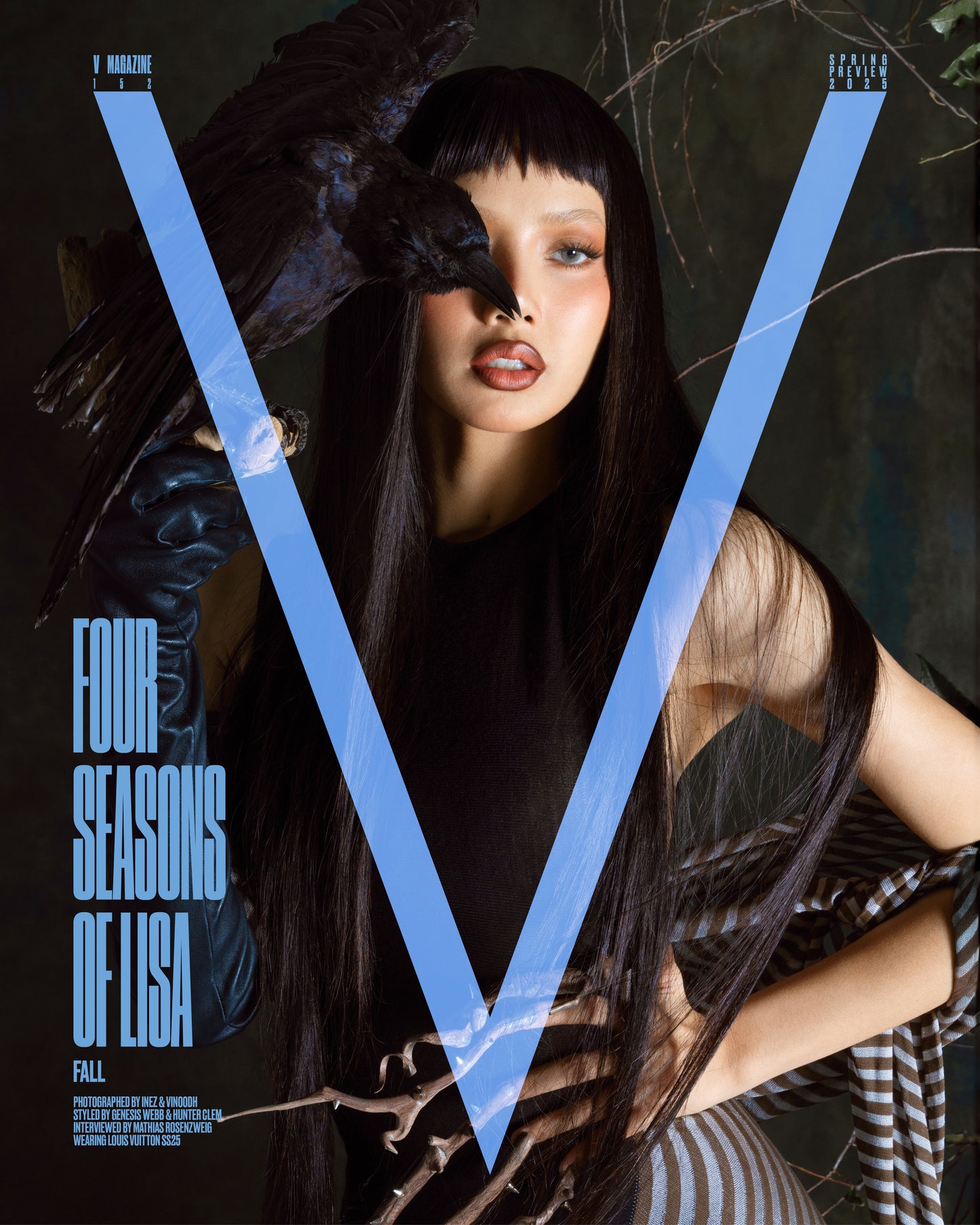 ONE YEAR V MAGAZINE SUBSCRIPTION + 1 FREE TOTE BAG!