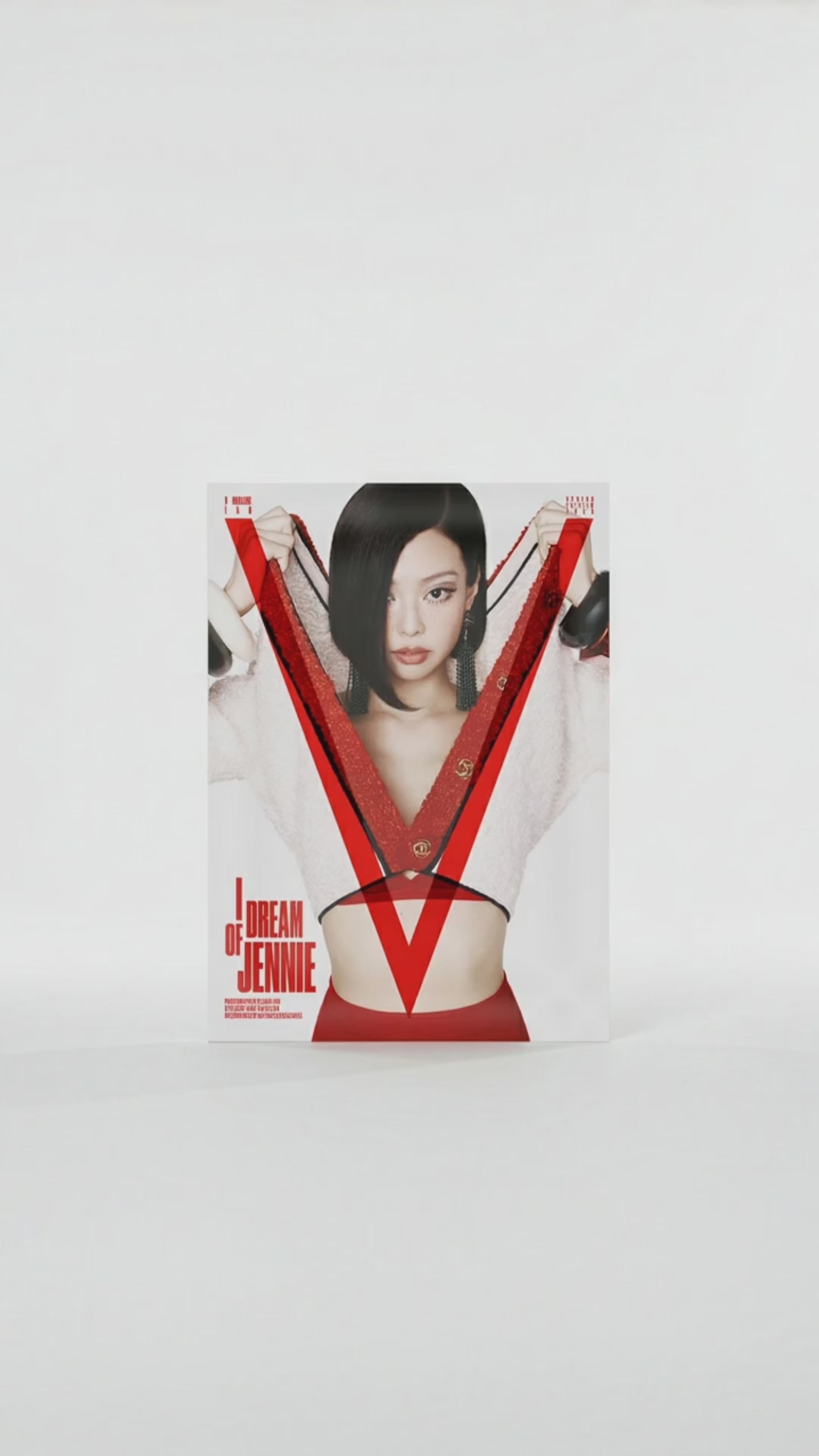 V158: MINI JENNIE BIRTHDAY EDITION – VMagazine Shop