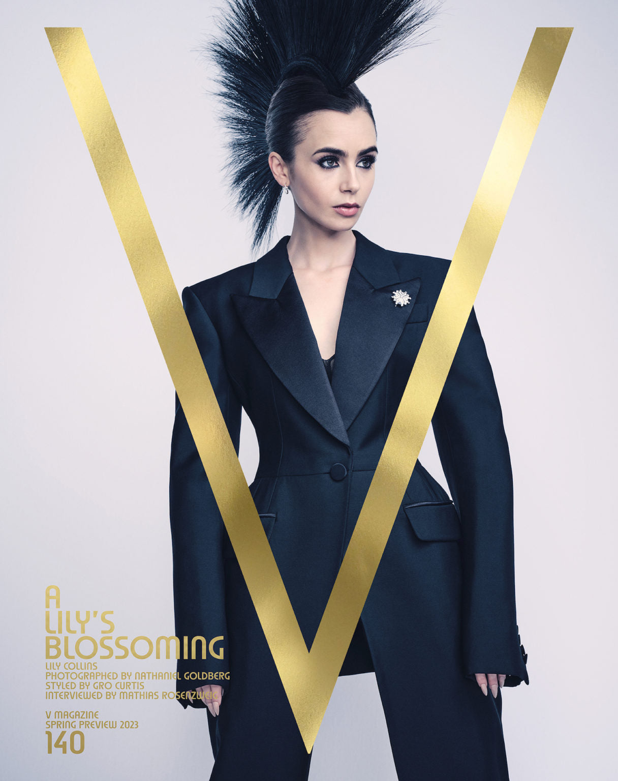 V140 “A LILY’S  BLOSSOMING” LILY COLLINS