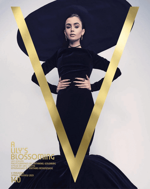 V140 “A LILY’S  BLOSSOMING” LILY COLLINS